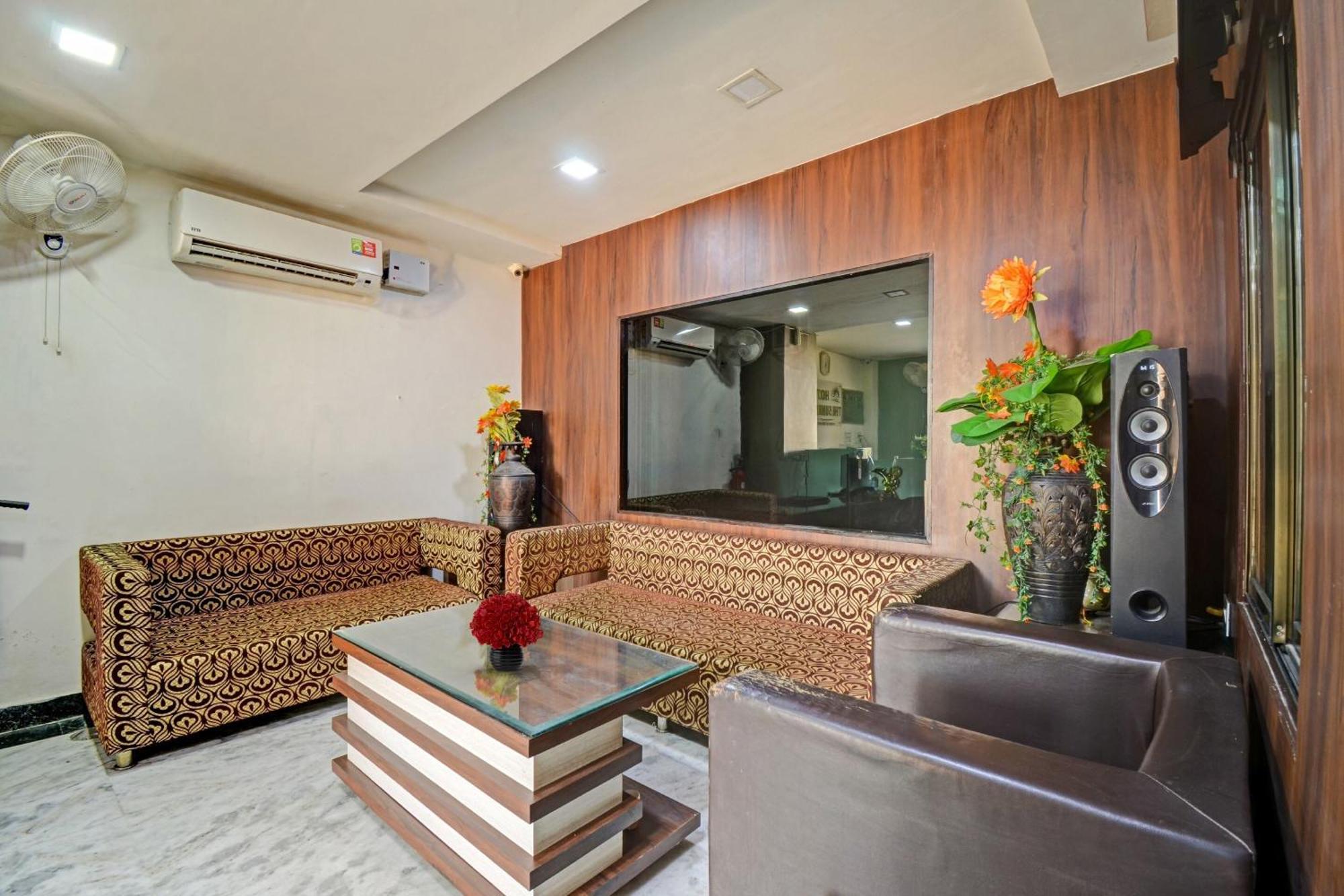 Collection O The Sunrise Hotel Udaipur Exterior photo