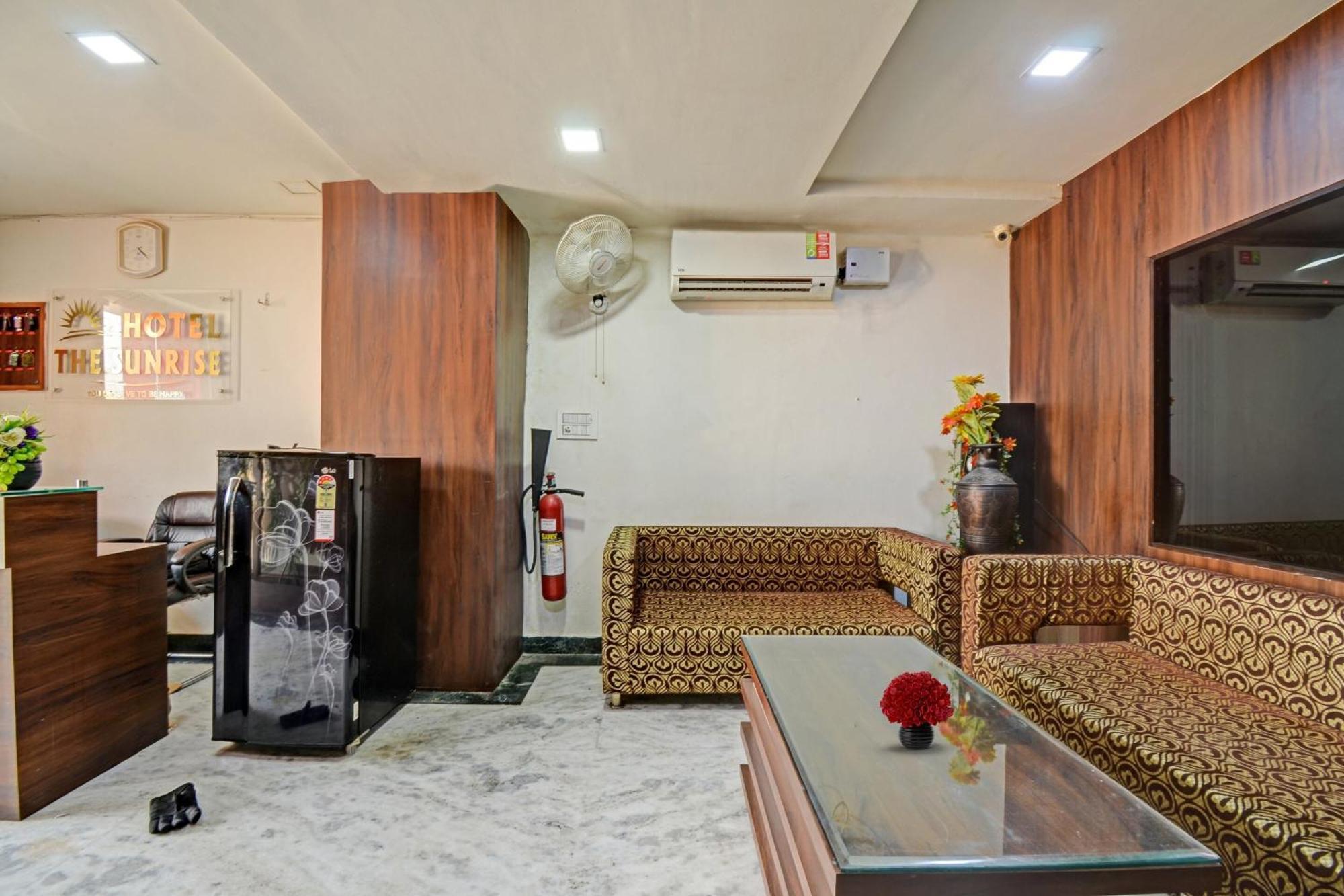Collection O The Sunrise Hotel Udaipur Exterior photo